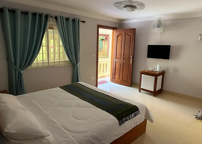La 23 Signature 3*