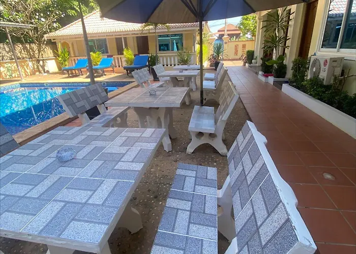 La 23 Signature 3*
