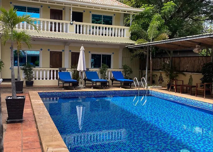La 23 Signature 3*