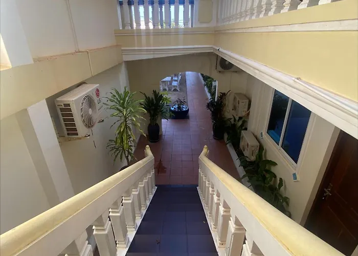 La 23 Signature Hotel
